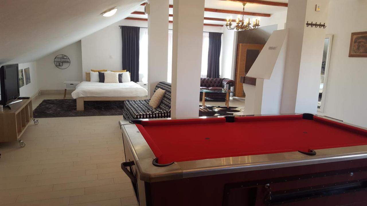 Villa Mons Aureus Popovac Экстерьер фото